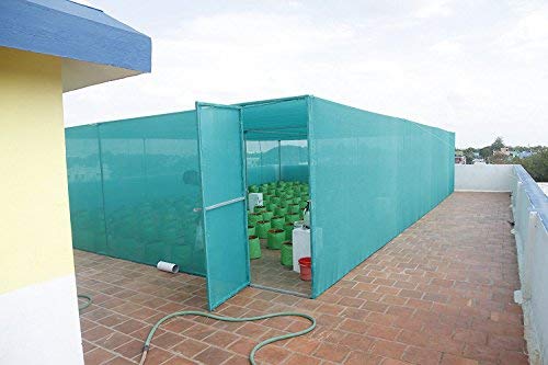 BIO BLOOMS AGRO INDIA प्राइवेट लिमिटेड गार्डनिंग शेड नेट 90% शेड 3X50 मीटर रोल थिक और UV ट्रीटेड लॉन्ग लाइफ (हरा और काला)