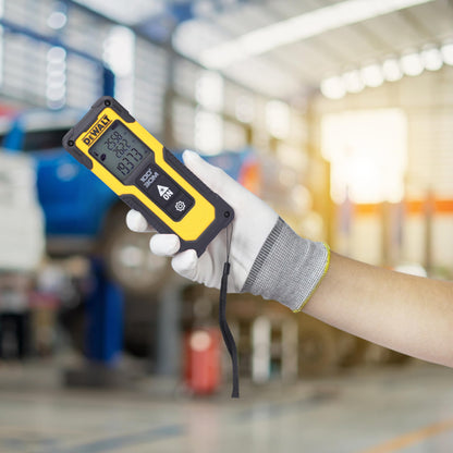 DEWALT DWHT77100 30M कॉर्डलेस लेजर डिस्टेंस मेजरर 2xAAA बैटरी के साथ दूरी क्षेत्र और आयतन माप के लिए रंगीन स्क्रीन के साथ घर, DIY और व्यावसायिक उपयोग के लिए, 1 वर्ष की वारंटी, पीला और काला