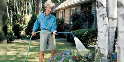 Garden Art Watering Wand 30-Inch (Red) Length with 8-Inch Foam Grip in length Premium anti-corrosion 1000 Mesh Aluminium alloy light weighted durable with a one touch thumb on/off switch GASE3001